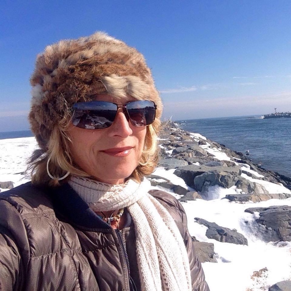 Meet your Posher, Lynn - Picture 4 of 14